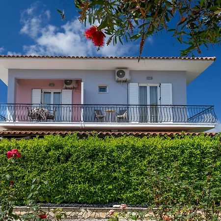 Lägenhet Rania's Deluxe